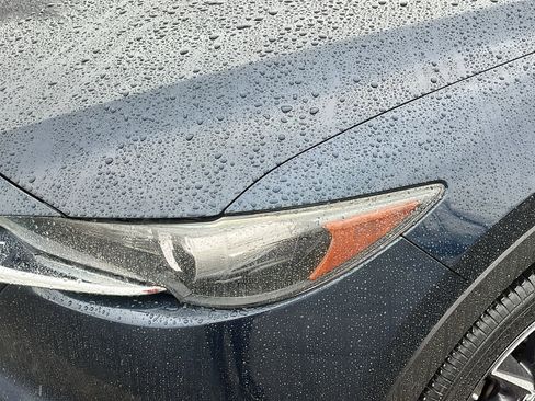 Used 2018 MAZDA CX-5 Touring w/ Preferred Equipment Package image 9