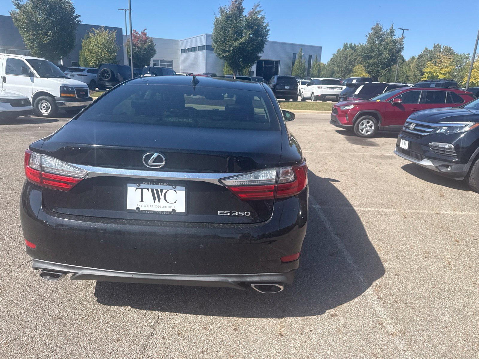 Used 2016 Lexus ES 350 w/ Luxury Package w/Wood Trim FWD image 6