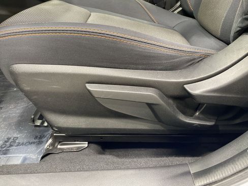Used 2018 Subaru Crosstrek 2.0i Premium w/ Popular Package #3 AWD/4WD image 12