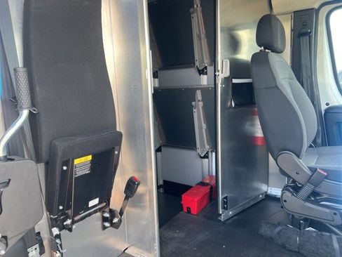 Used 2024 RAM ProMaster 3500 w/ Delivery Van Package image 11