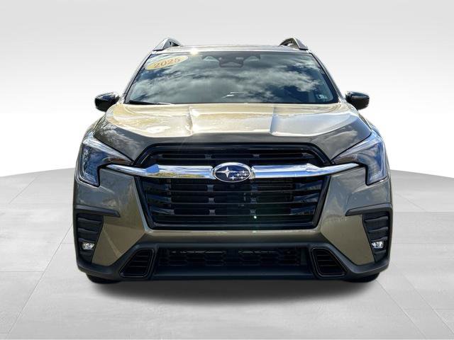 Used 2025 Subaru Ascent Limited AWD/4WD image 10