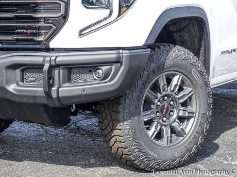 New 2026 GMC Sierra 1500 AT4X image 4