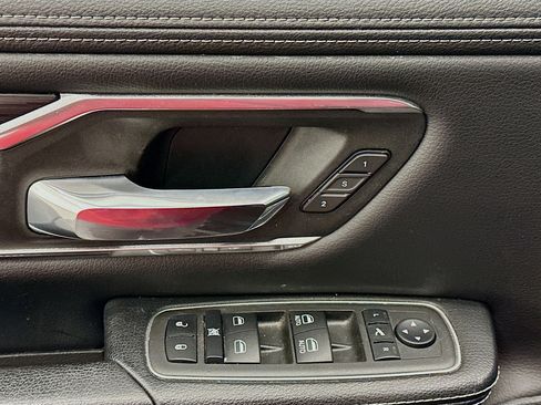 Used 2023 RAM 1500 Laramie image 15