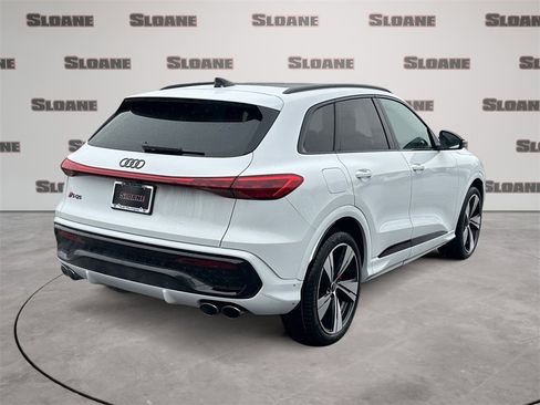 New 2025 Audi SQ5 Premium Plus image 5
