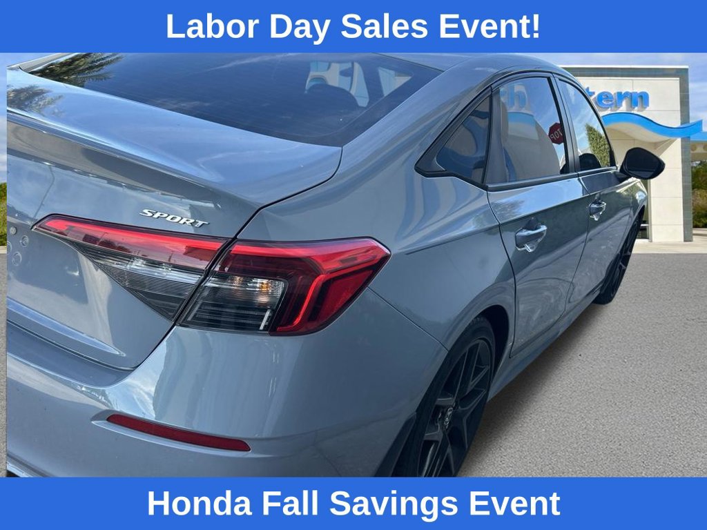 Used 2023 Honda Civic Sport image 9