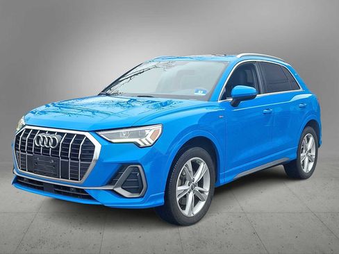 Used 2020 Audi Q3 2.0T Premium Plus w/ Premium Plus Package image 1