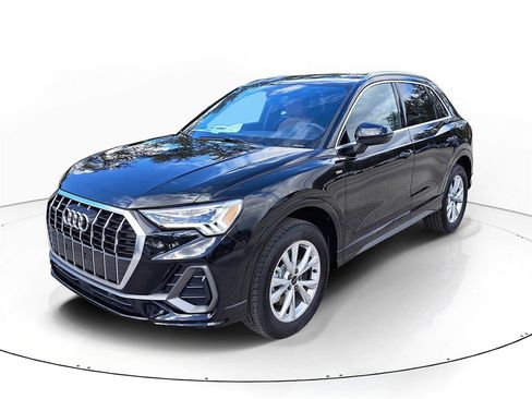 New 2025 Audi Q3 2.0T Premium image 2