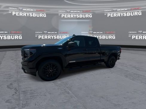 Used 2023 GMC Sierra 1500 Elevation w/ Preferred Package AWD/4WD image 4