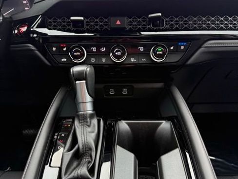 Used 2024 Honda Accord Touring image 24