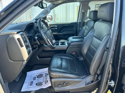 Used 2018 GMC Sierra 1500 Denali w/ Denali Ultimate Package image 11