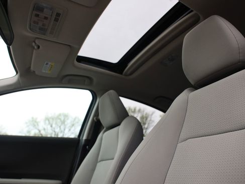 Used 2021 Honda HR-V EX image 19