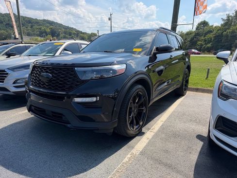 Used 2021 Ford Explorer ST w/ Equipment Group 401A AWD/4WD image 3