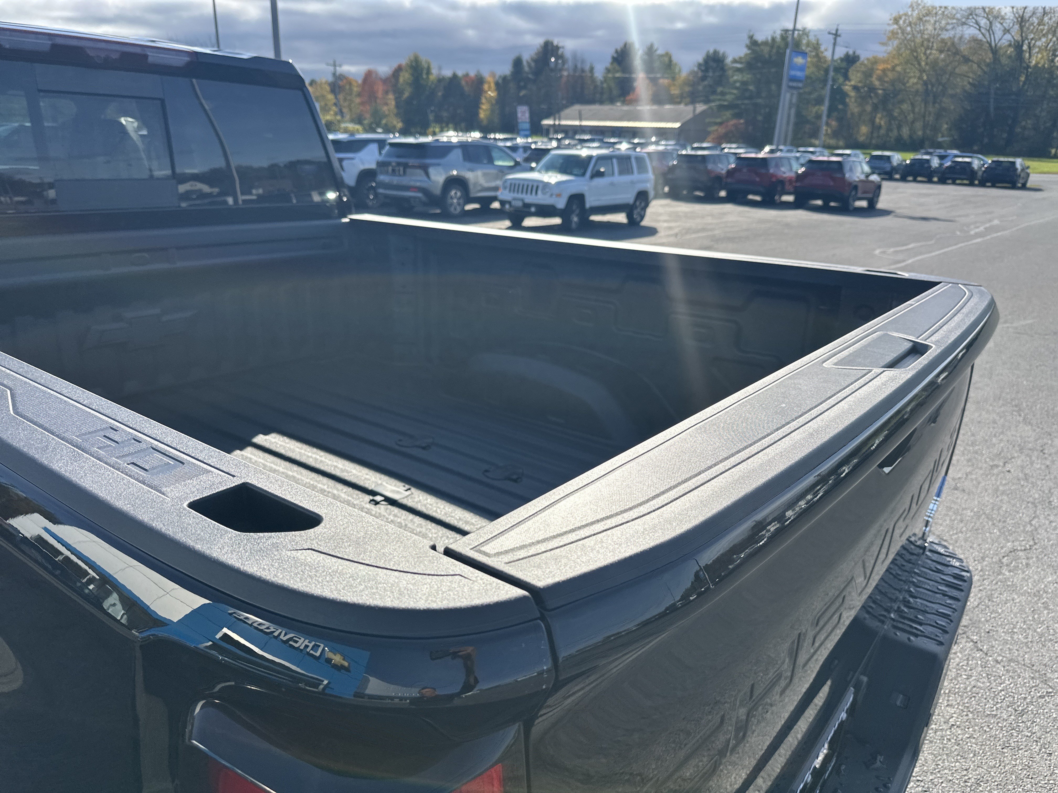 New 2026 Chevrolet Silverado 2500 High Country w/ High Country Premium Package AWD/4WD image 7