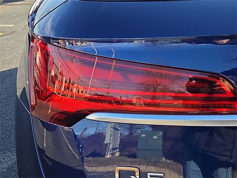 Certified 2024 Audi Q5 2.0T Premium Plus w/ Premium Plus Package image 10