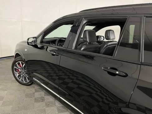 Certified 2025 Cadillac XT6 Sport w/ Technology Package AWD/4WD image 36