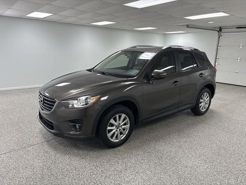 Used 2016 MAZDA CX-5 Touring w/ Bose/Moonroof Package image 4