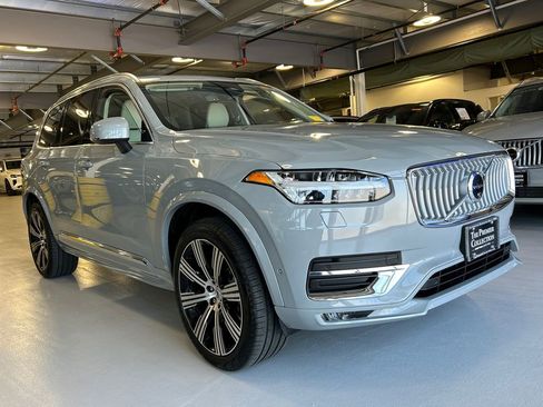 Used 2025 Volvo XC90 B6 Plus w/ Protection Package Premier AWD/4WD image 1
