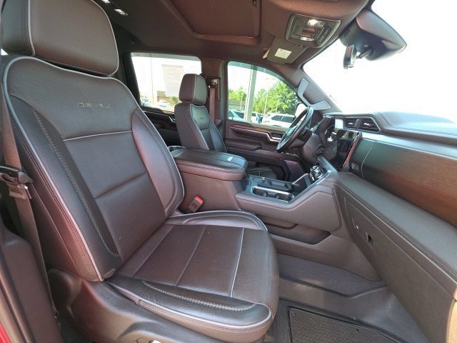 Used 2024 GMC Sierra 2500 Denali w/ Denali Reserve Package AWD/4WD image 13