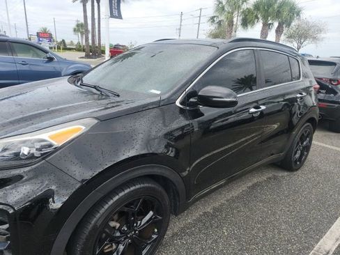 Used 2020 Kia Sportage SX image 4