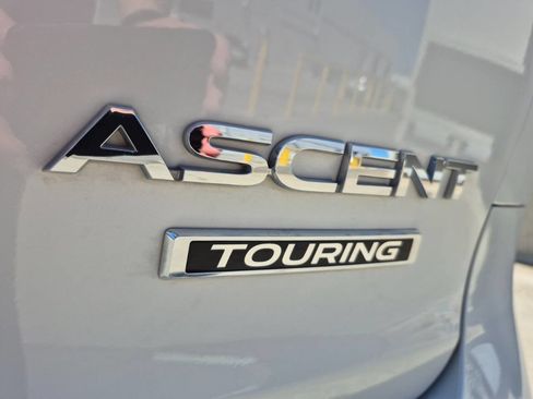 Used 2022 Subaru Ascent Touring image 10