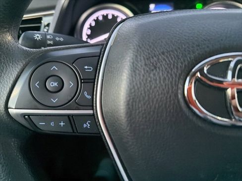 Used 2024 Toyota Camry LE image 10