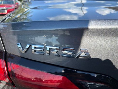 Used 2023 Nissan Versa S w/ Trunk Package FWD image 14