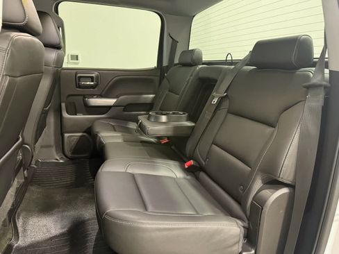 Used 2018 Chevrolet Silverado 1500 LT w/ Texas Edition AWD/4WD image 16
