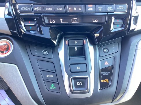 Used 2019 Honda Odyssey EX-L image 25