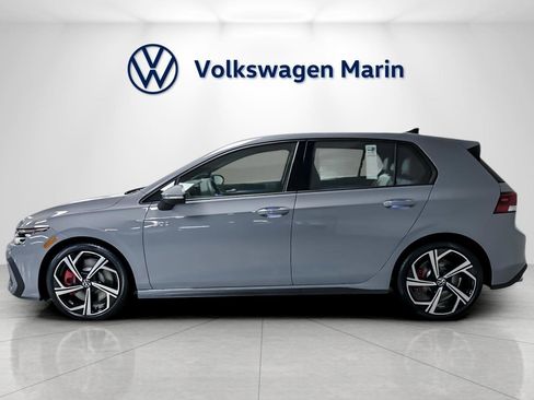 New 2026 Volkswagen GTI SE image 2