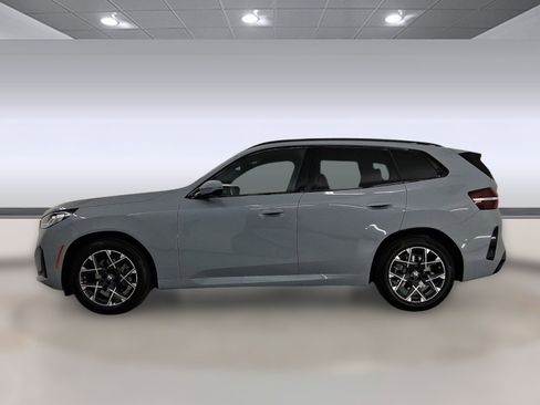 Certified 2025 BMW X3 xDrive30i w/ Premium Package image 2