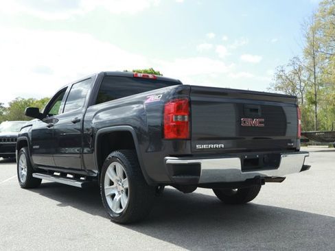 Used 2015 GMC Sierra 1500 SLE w/ SLE Value Package image 9