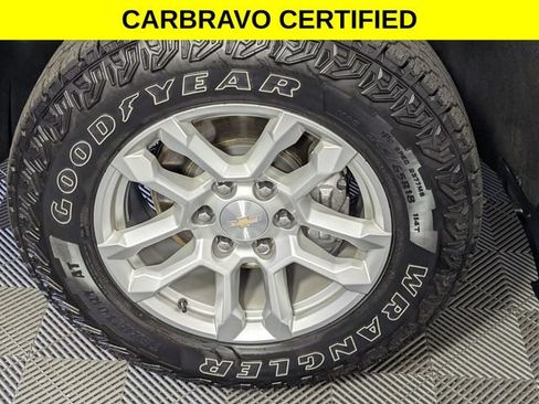 Certified 2024 Chevrolet Silverado 1500 LT w/ Z71 Off-Road Package AWD/4WD image 8