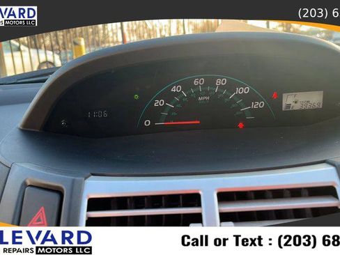 Used 2007 Toyota Yaris 2-Door Hatchback image 21