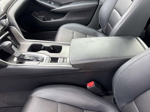 Used 2020 Honda Accord Sport image 21