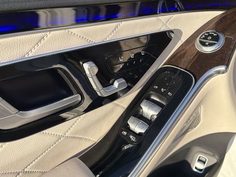 Used 2021 Mercedes-Benz S 580 S 580 image 24