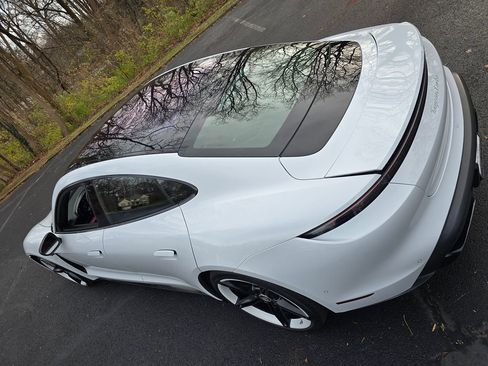 Used 2020 Porsche Taycan Turbo image 84