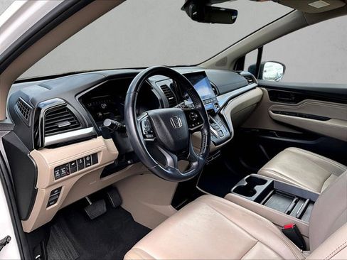 Used 2024 Honda Odyssey Touring image 13