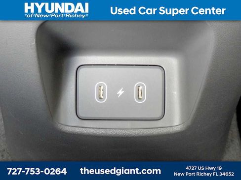 Certified 2024 Hyundai Elantra SEL w/ Convenience Package FWD image 14