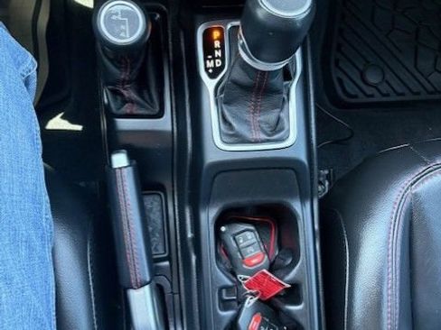 Used 2022 Jeep Gladiator Rubicon w/ LED Lighting Group AWD/4WD image 20