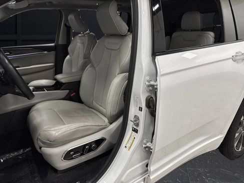 Used 2021 Jeep Grand Cherokee L Overland w/ Advanced Protech Group III image 4