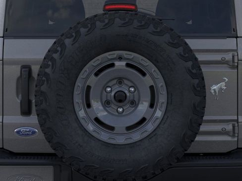 New 2025 Ford Bronco Badlands image 24