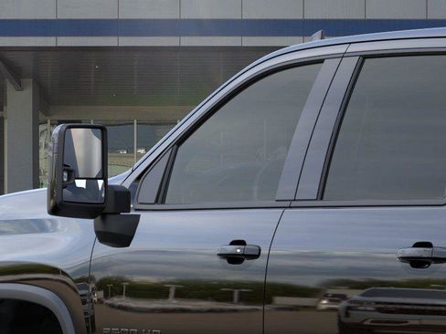 New 2026 Chevrolet Silverado 2500 LTZ w/ LTZ Plus Package AWD/4WD image 12