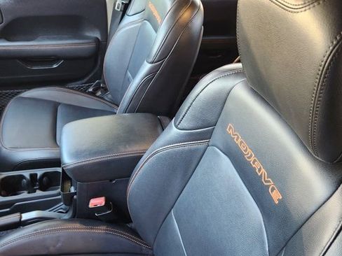 Used 2020 Jeep Gladiator Mojave image 21