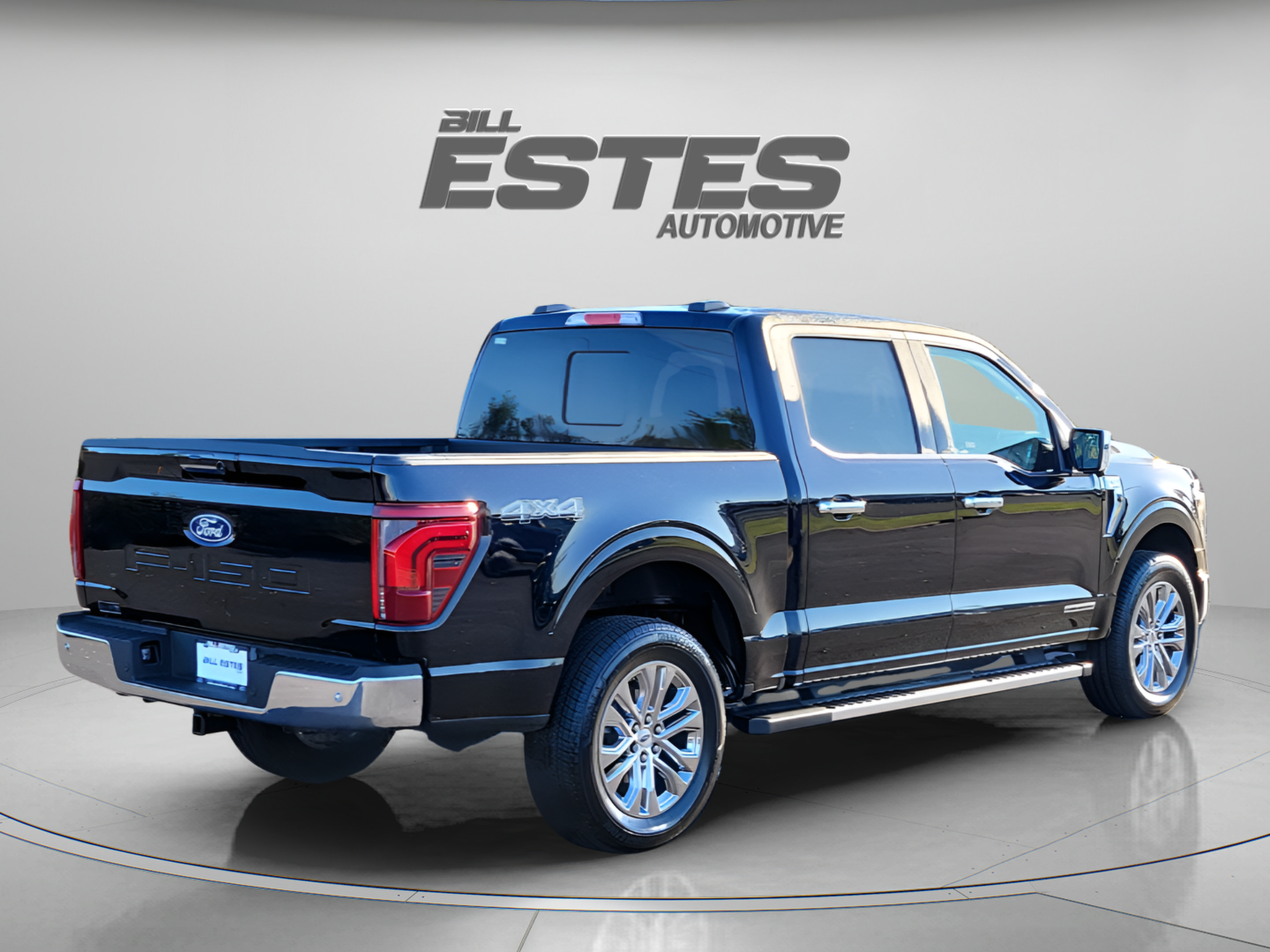 Used 2024 Ford F150 Lariat w/ Bed Utility Package AWD/4WD image 4