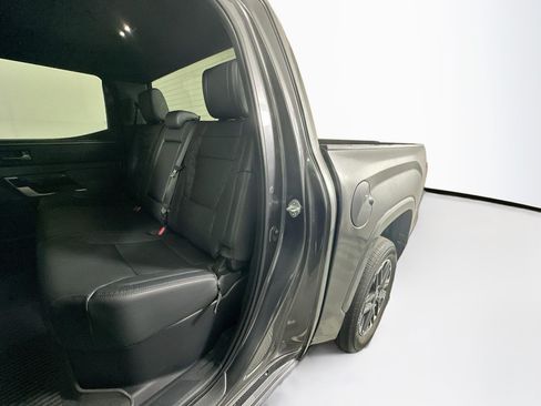 Used 2025 Toyota Tundra Limited AWD/4WD image 26