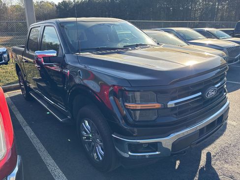 Used 2024 Ford F150 XLT w/ Equipment Group 302A MID image 2