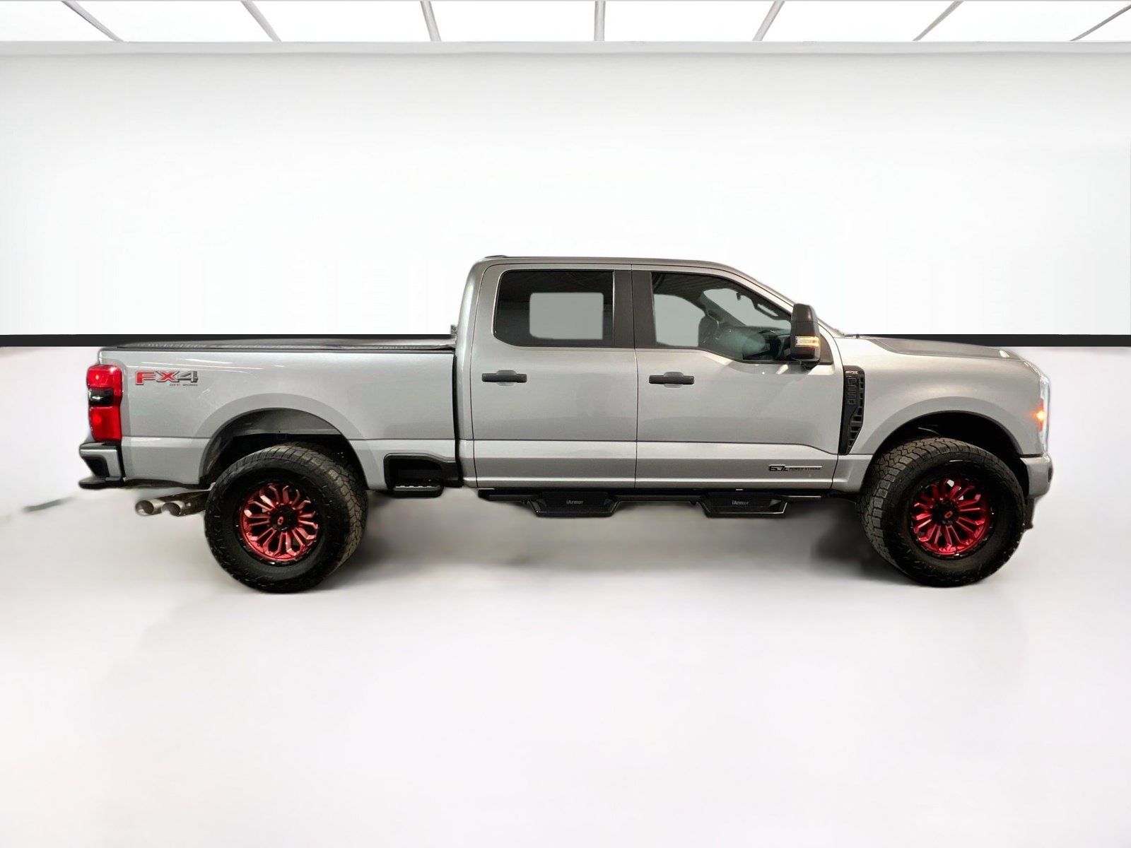 Used 2023 Ford F250 XL w/ STX Appearance Package AWD/4WD image 21
