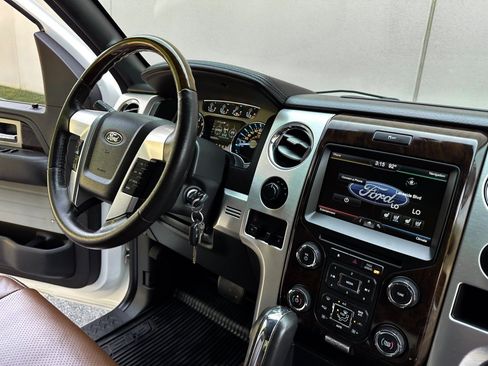 Used 2014 Ford F150 Platinum AWD/4WD image 27