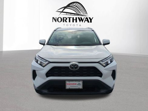 Used 2023 Toyota RAV4 XLE w/ Convenience Package AWD/4WD image 8