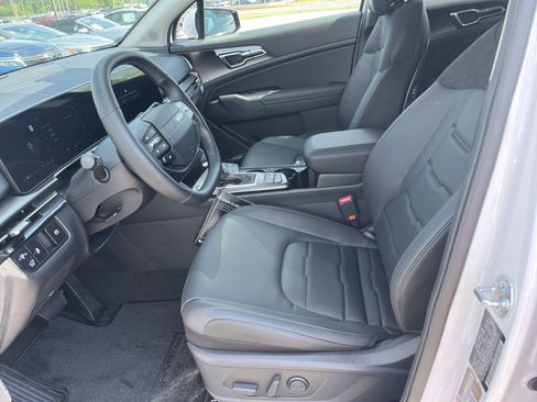 New 2026 Kia Sportage SX image 4